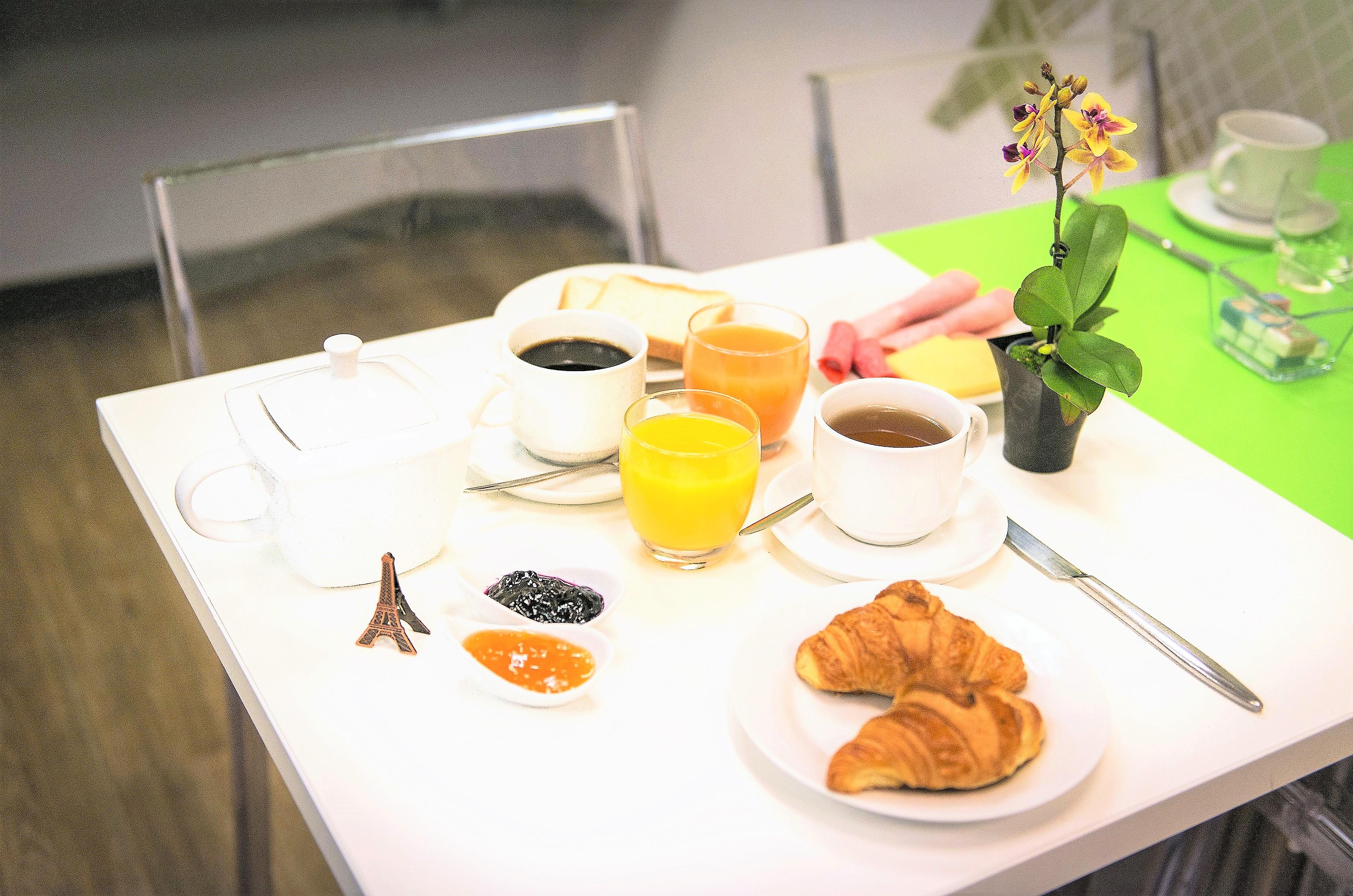 Hotel Ariane Montparnasse By Patrick Hayat Paris Restoran gambar